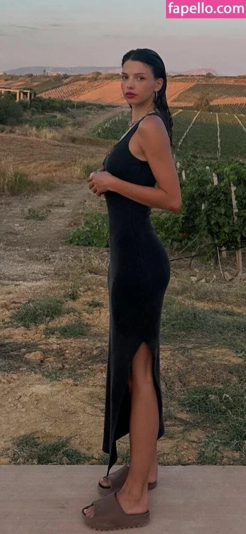 Nina Chuba image 43