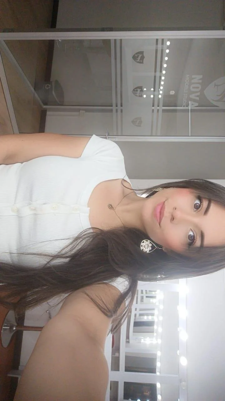 Sexy Colombian Slut image 13