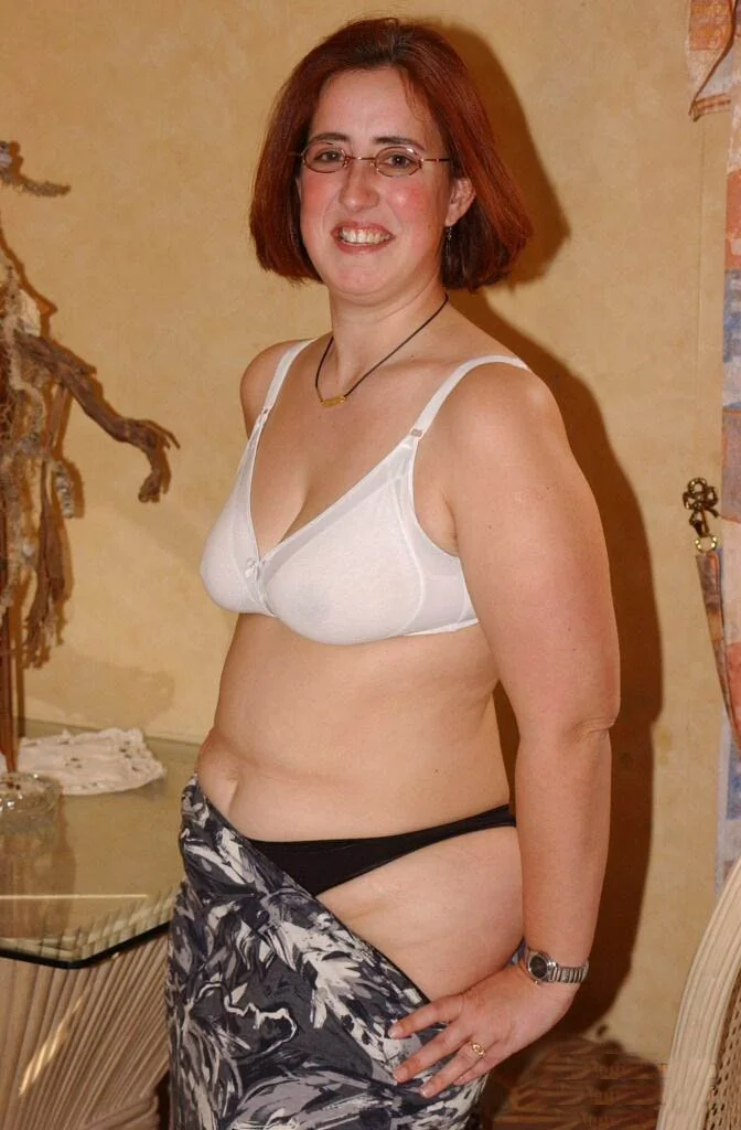 Chubby amateur image 9