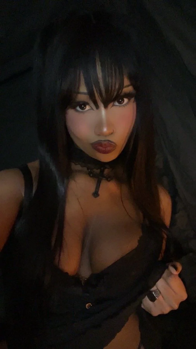 Ebony goth OF slut image 11