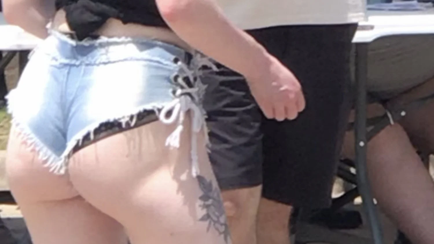 Creeper Keeper: pale whore at the biker bash 🔥 main image