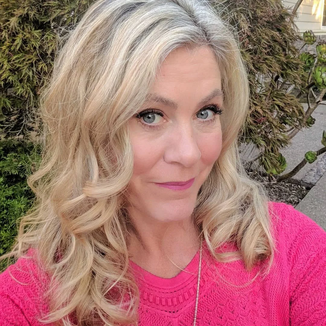 Blonde mature milf Nancy thick pawg image 16
