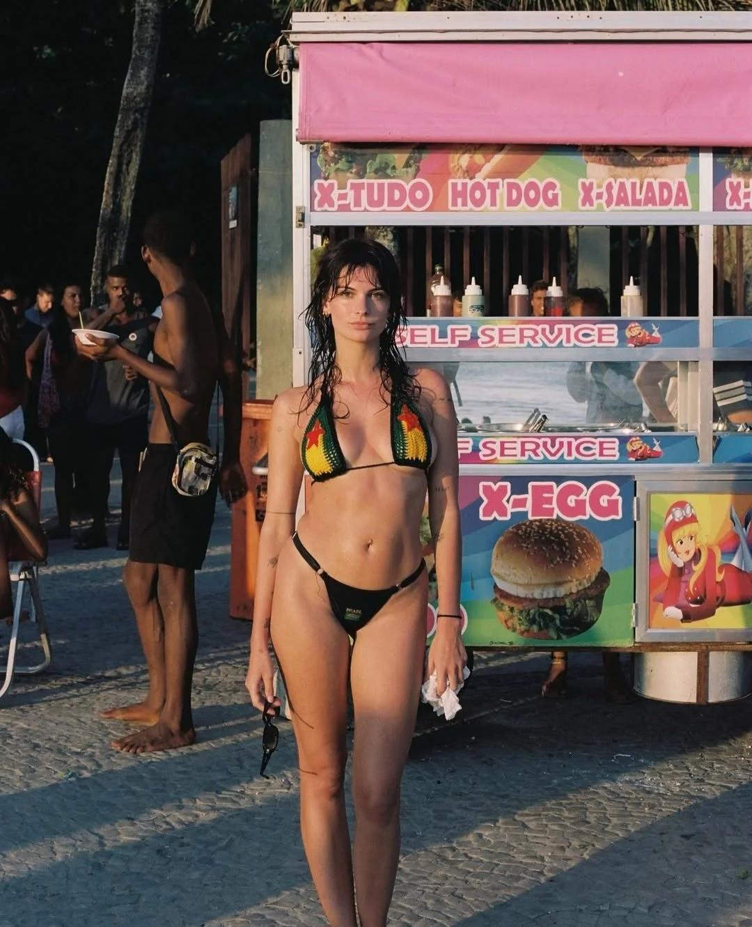 Bikini cleavages and tight tops image 39