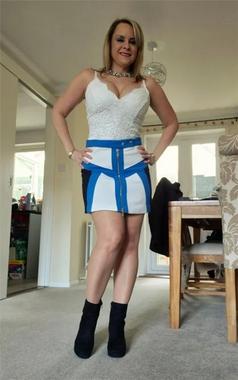 Hayley image 45