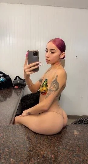 Petite, Slim and Sexy Rican Mami @ snowstrips image 9