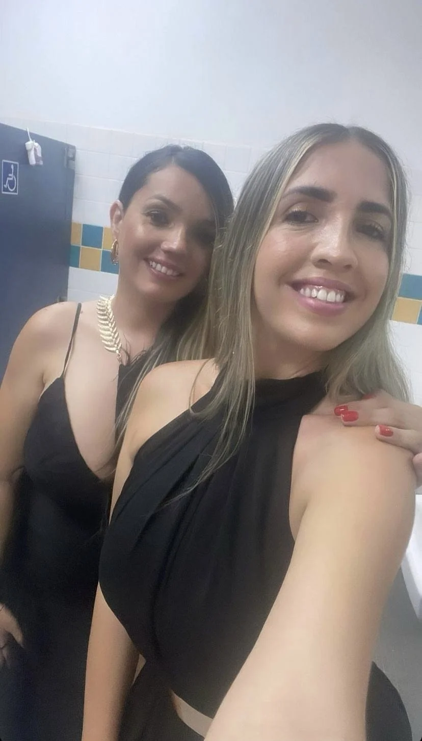 Raquel Y Monica (hermanas) y su hija🤤🤭 image 2
