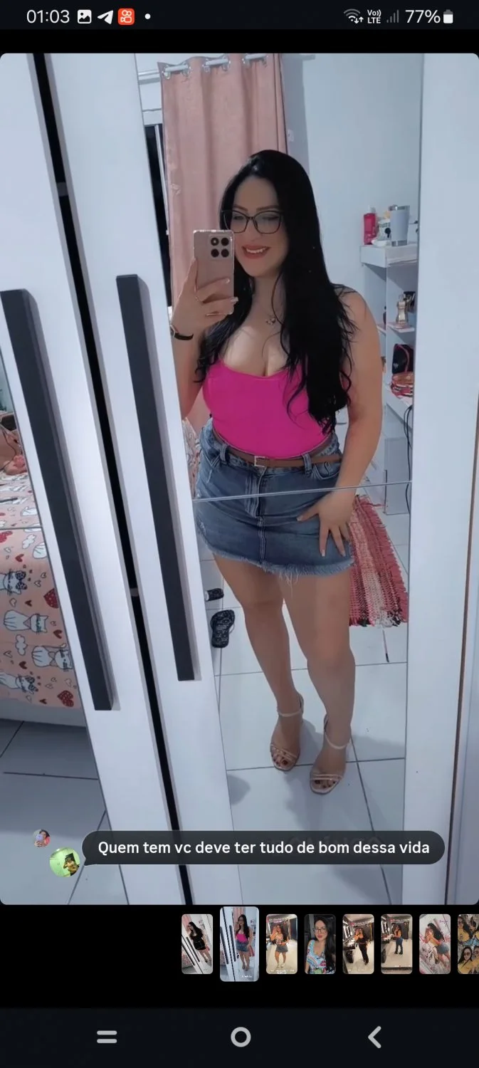 Morena branquela cavalona main image