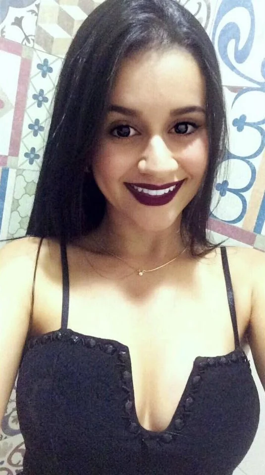 Daniela novinha gostosa caiu na net image 13