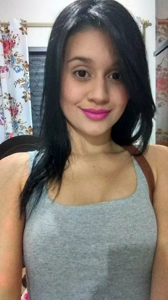 Daniela novinha gostosa caiu na net image 6