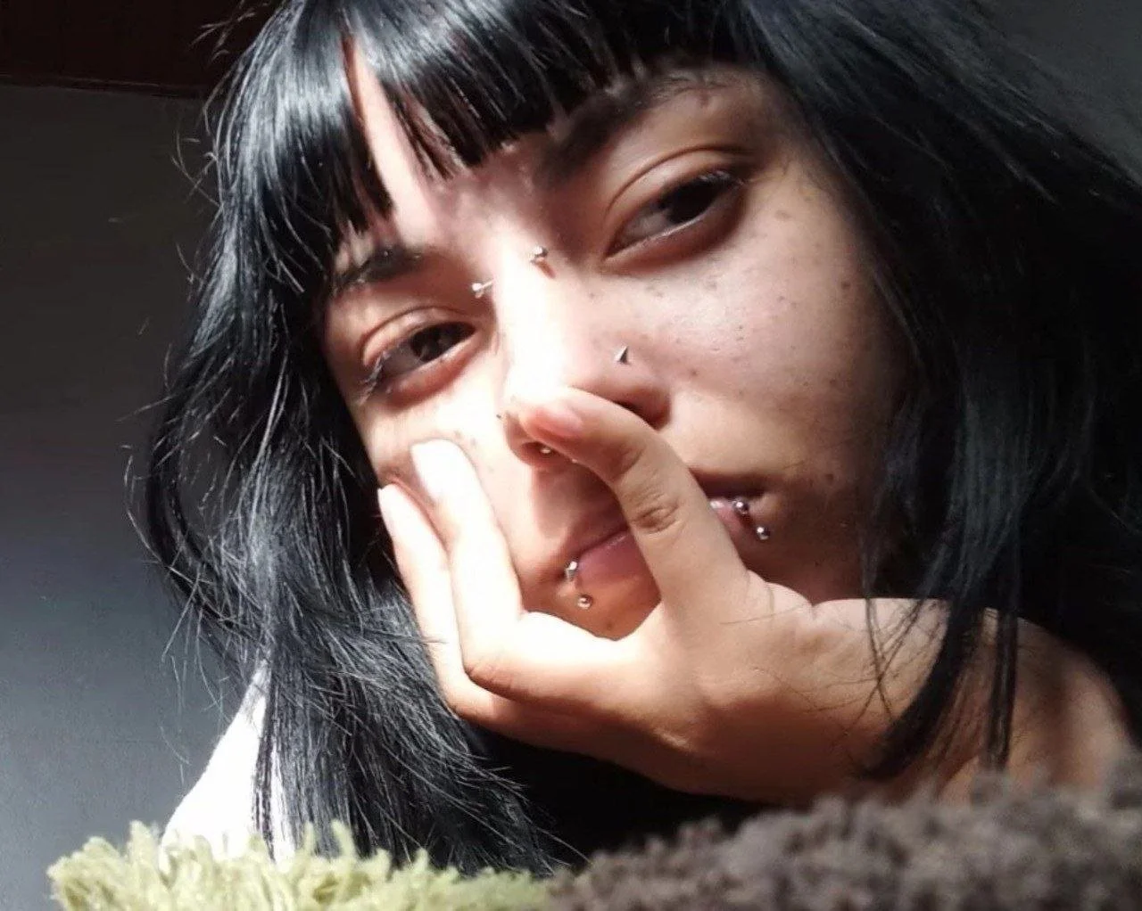 Novinha Paulista com piercing no peito vazada! video novo vazado erome brasil image 8