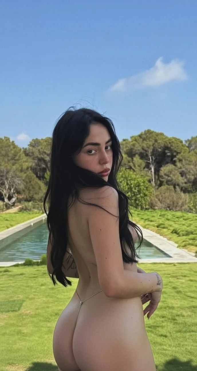 nicki nicole image 16