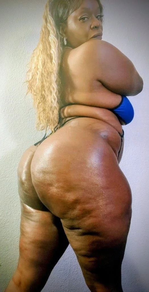 THICK ghetto mature ebony mom grunting from BBC backshots image 14