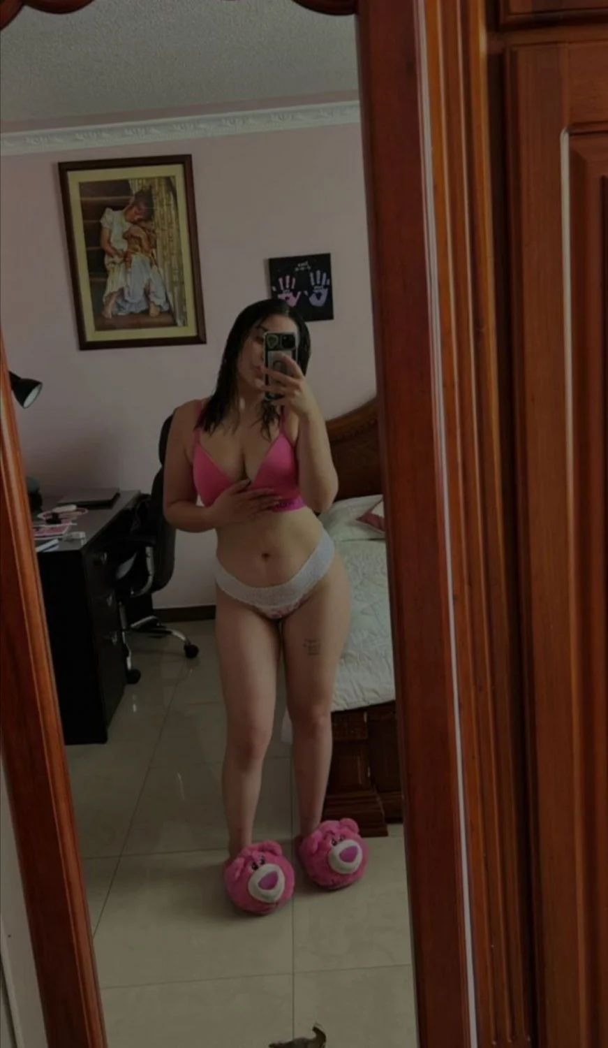 Rica universitaria con lindas tetas y culona image 12