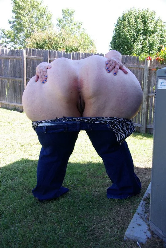 bbw bhole image 4