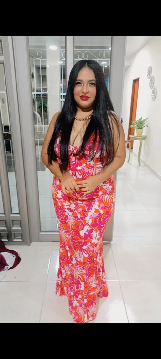 Gordita puta image 5