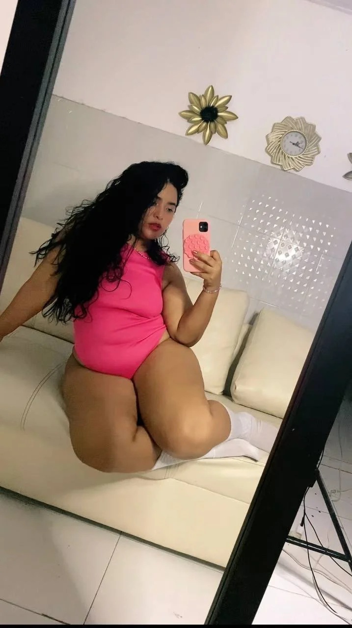 Gordita puta image 7
