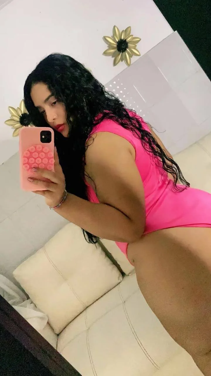 Gordita puta image 9