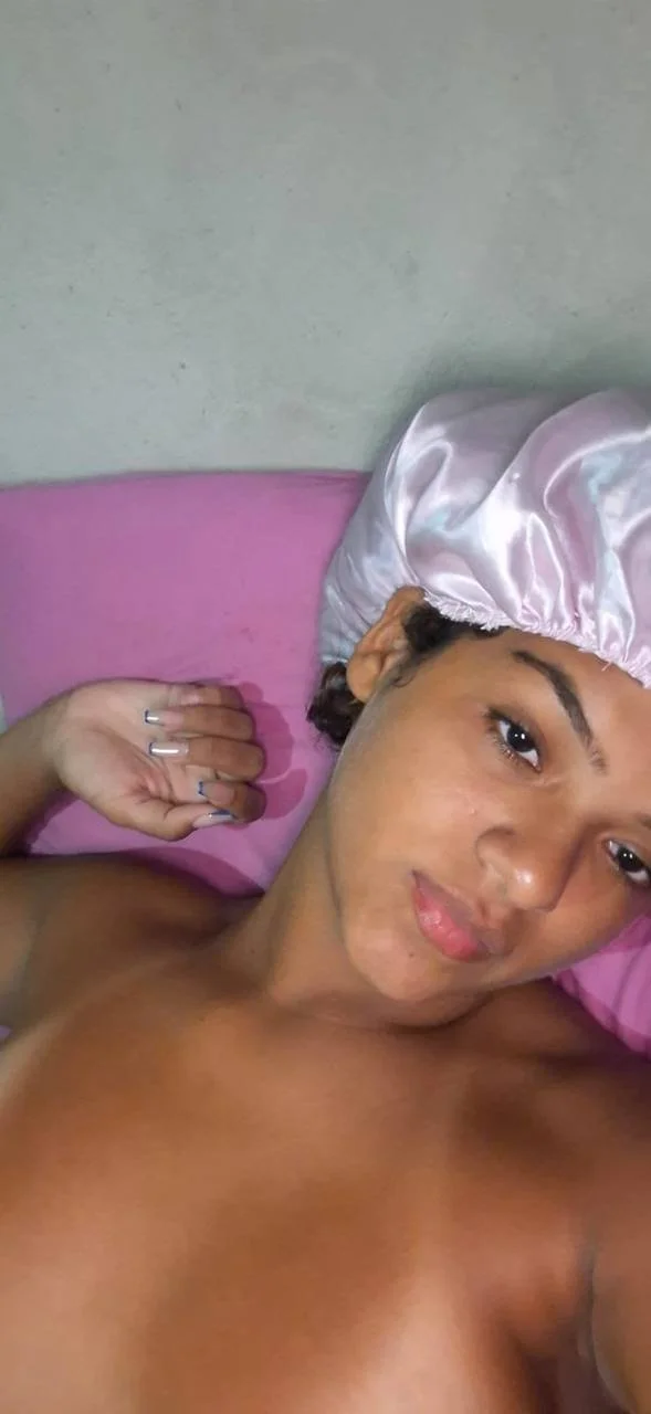Morena cacheada image 7
