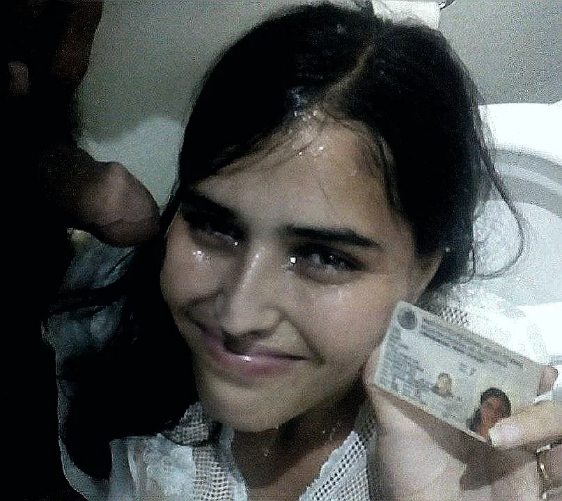 Mi mejor amiga es puta y un urinal humano image 8