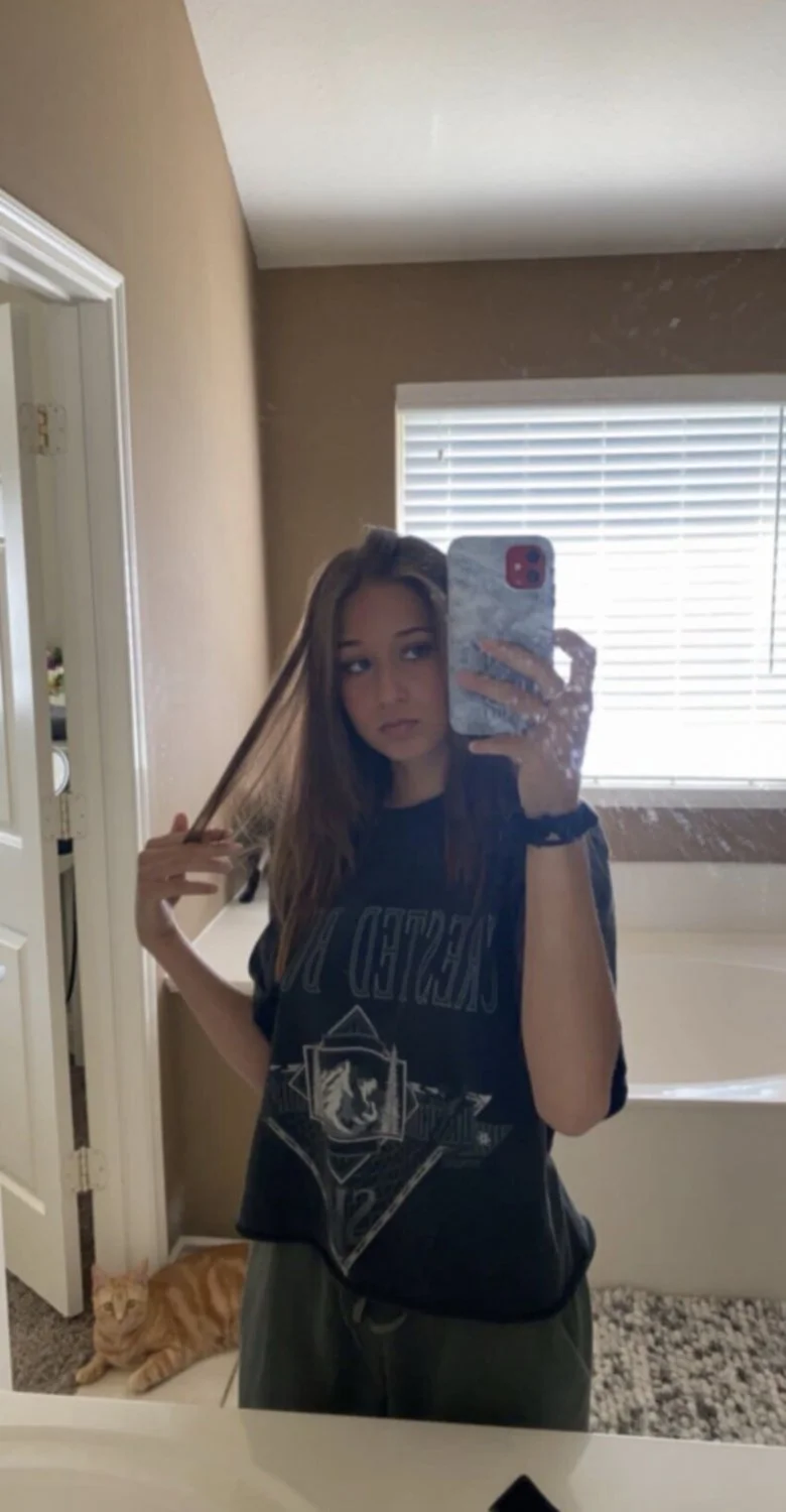 22 year old us cumdump madi main image