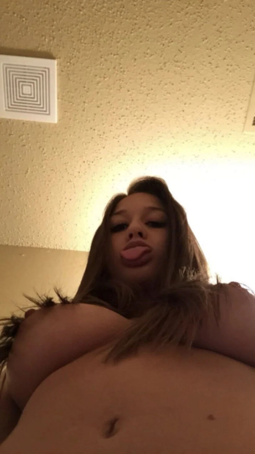 22 year old us cumdump madi image 16