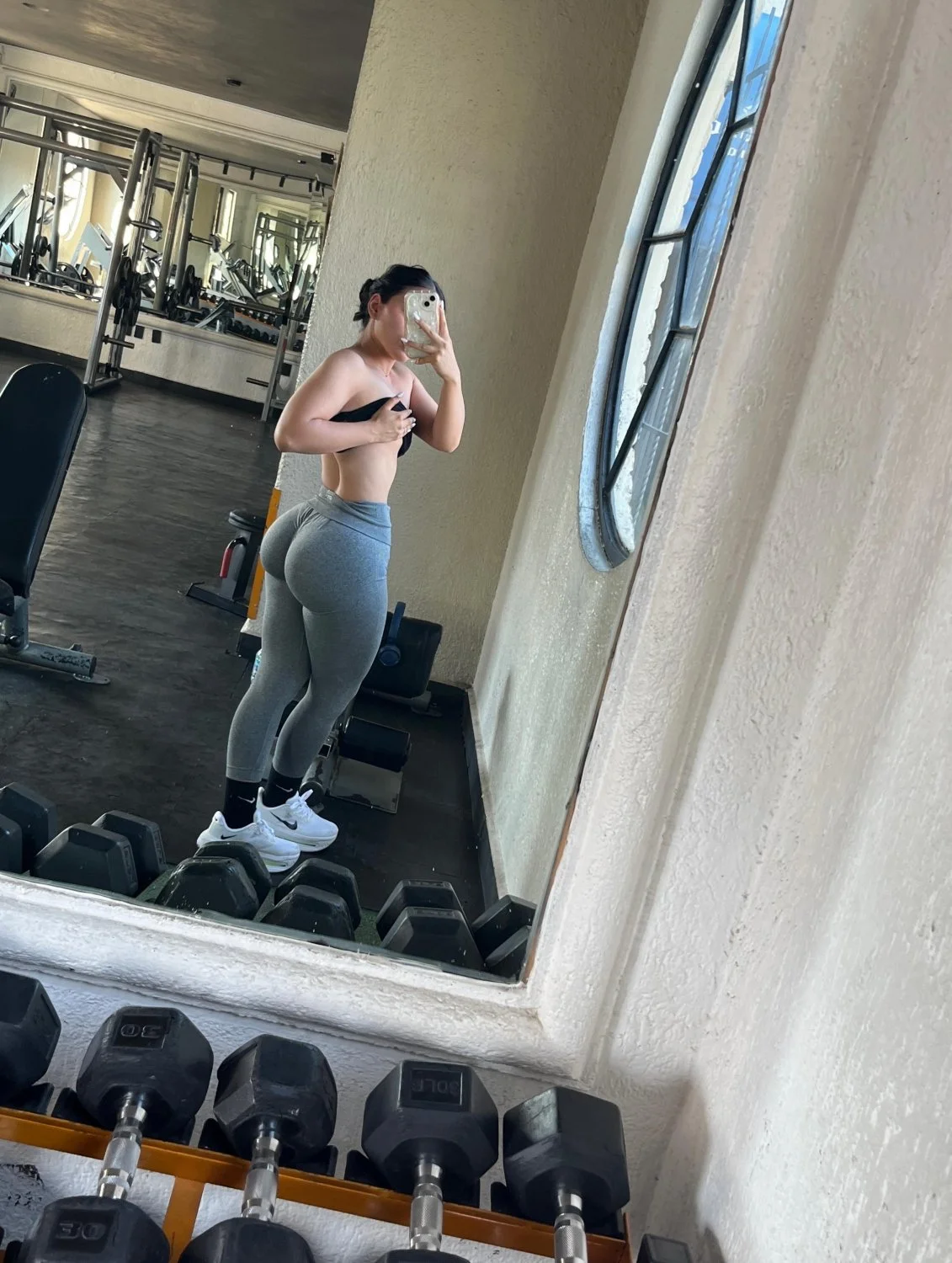 Gym Time🔥🍑💪🏼 image 6