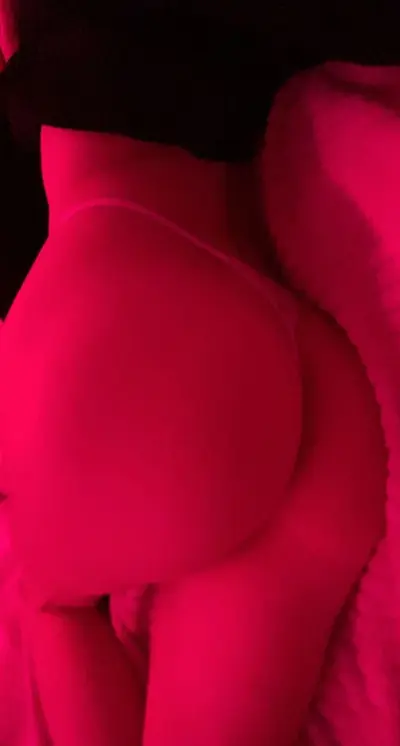 feb 2007 cute slut 18 dm wwyd cover image