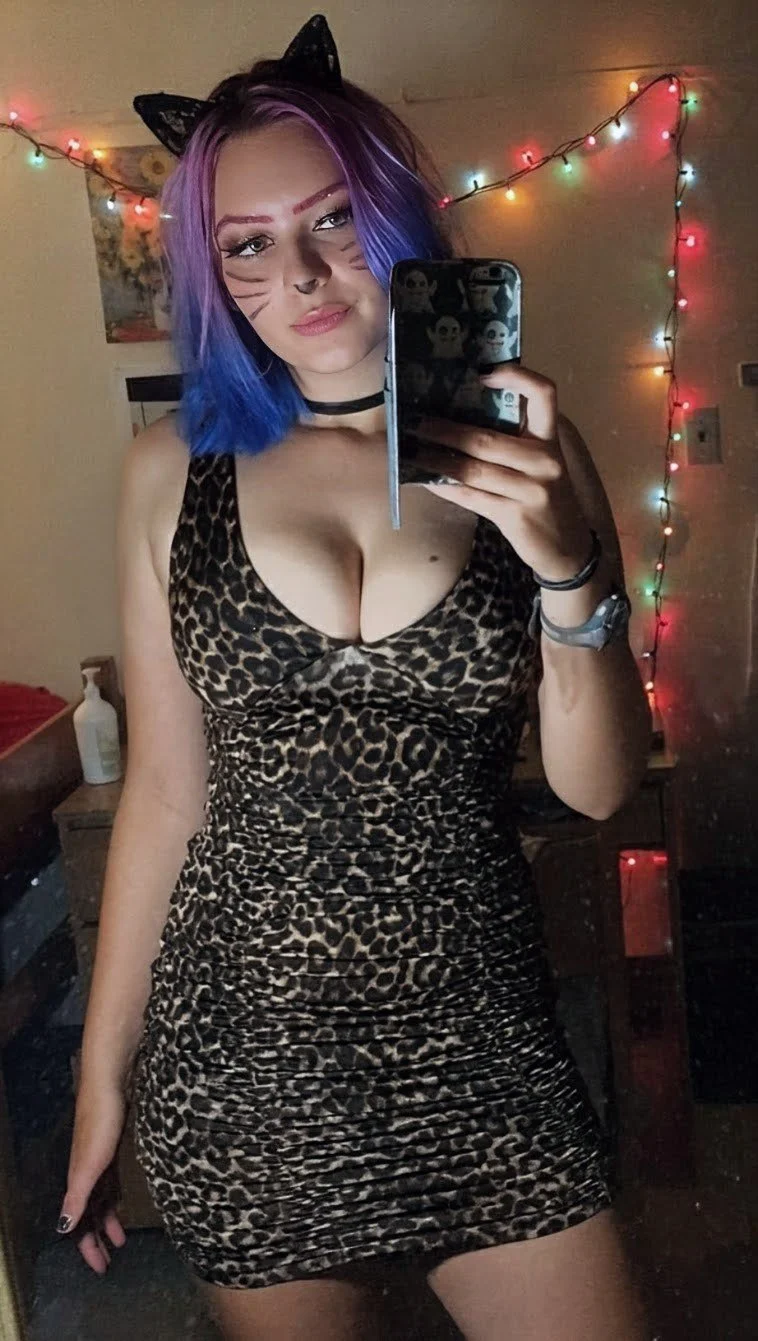 Submission 171: Users Slutty Busty Emo Slut image 25