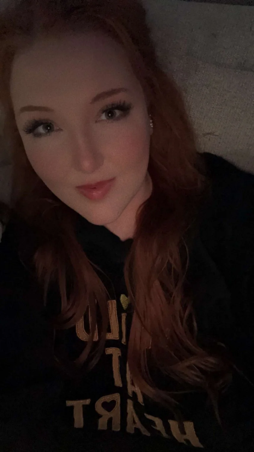 BBW Madeline displaying her udders image 4