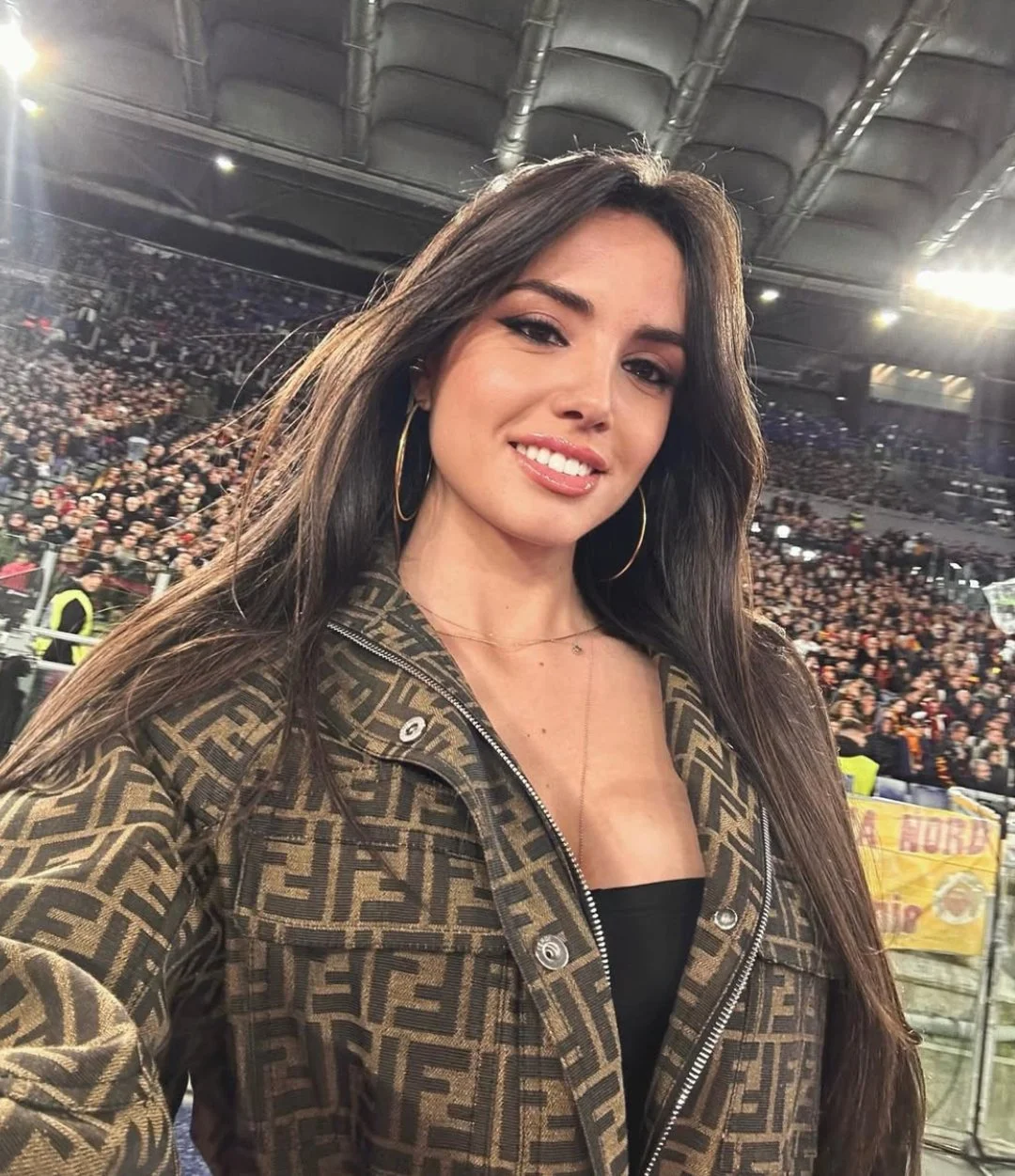 Giusy Meloni hot italian journalist image 12