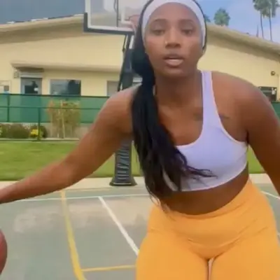 Thick female hooper pretty pussy exposed cover image