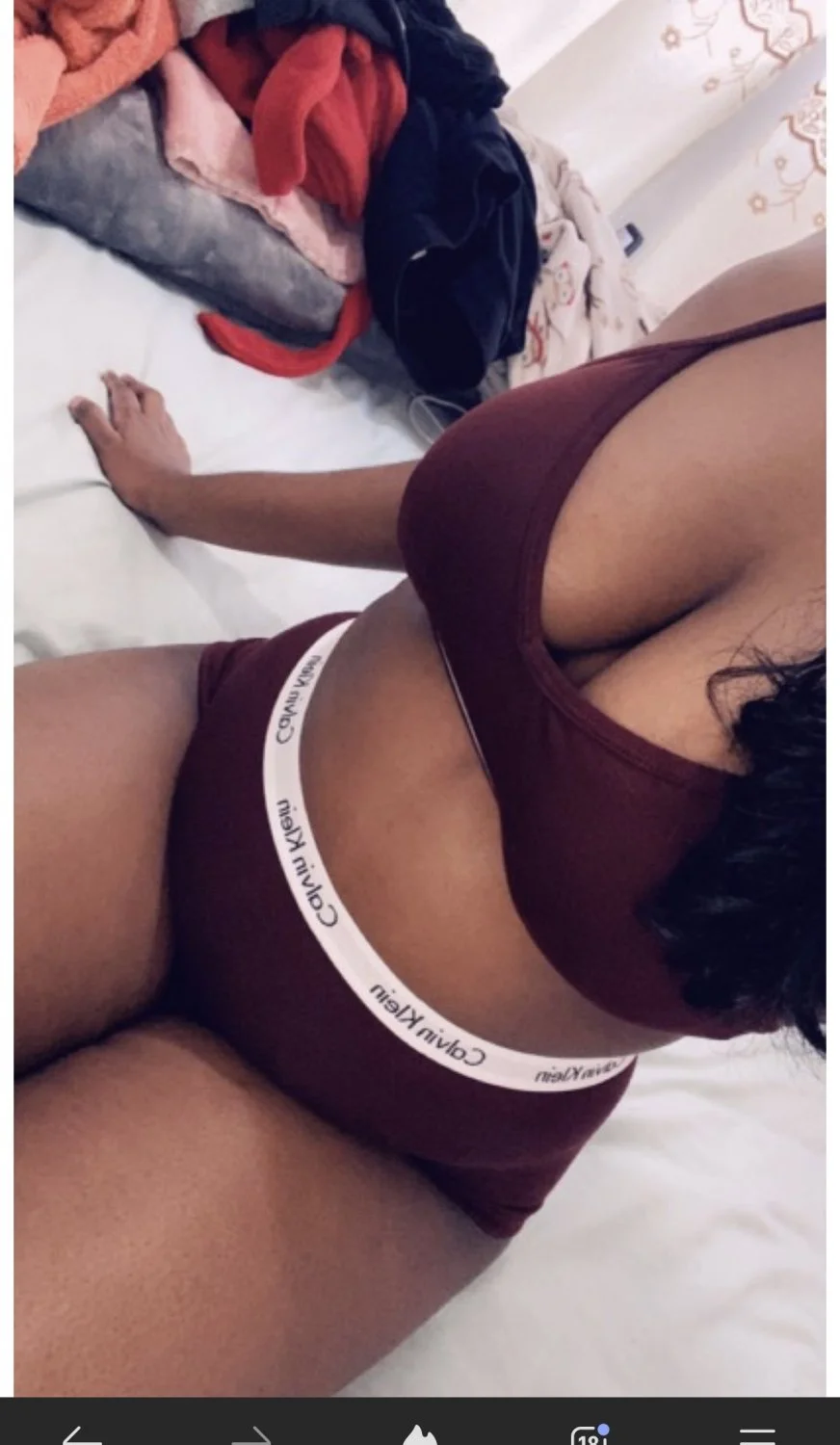 Brown big tit weblslut shown off.Comment for more image 1