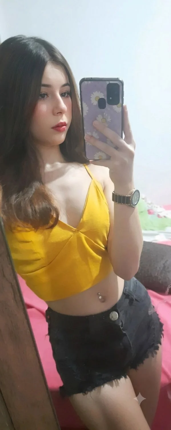 Essa novinha safada🔥 image 8