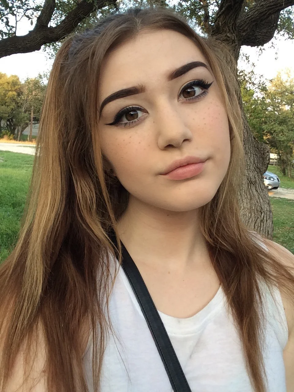 Alt slut with fat ass EXPOSED image 7