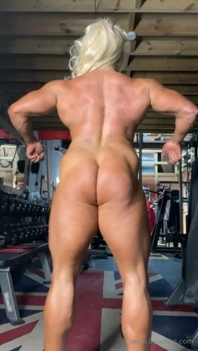 Extreme bodybuilding nudism image 32