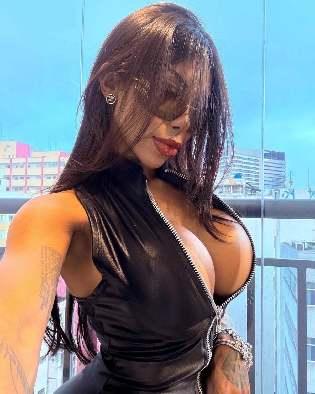 Preta Maravilhosa Linda Demais (Bībì Grîføø) image 3
