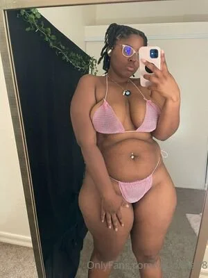 insta thick image 9