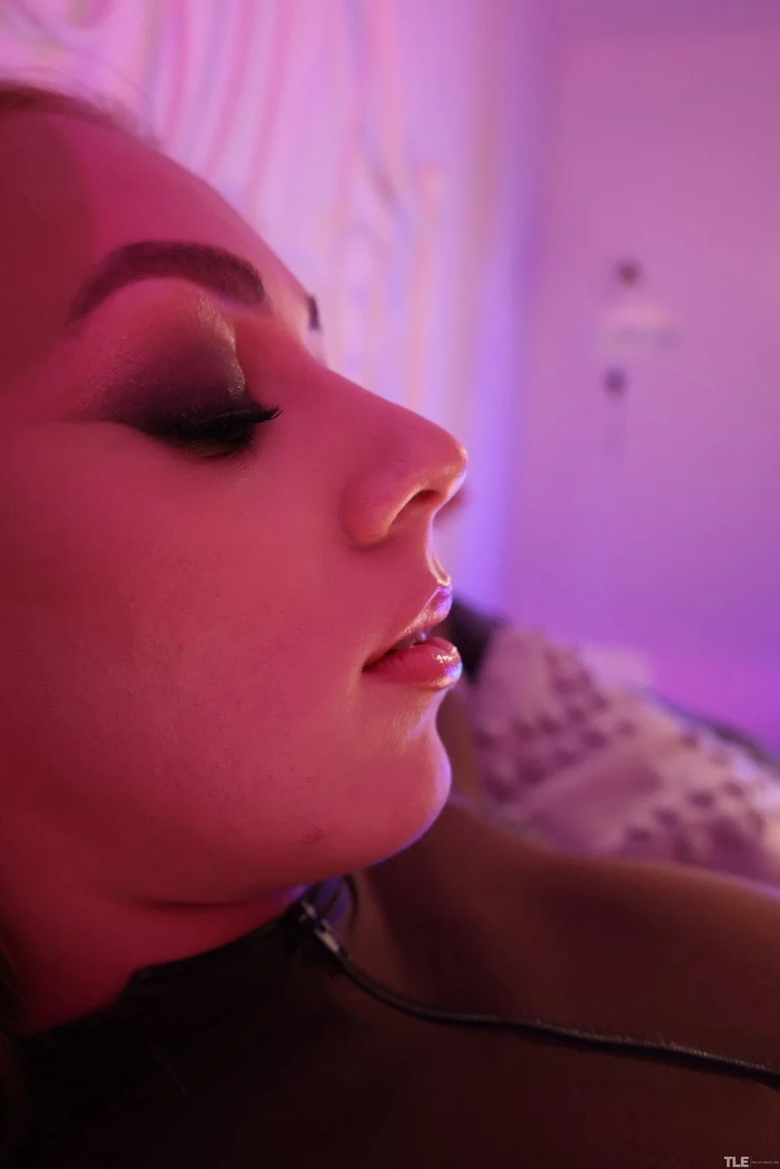 UK beauty Emily toys her phat shaved pussy during self bondage play image 22