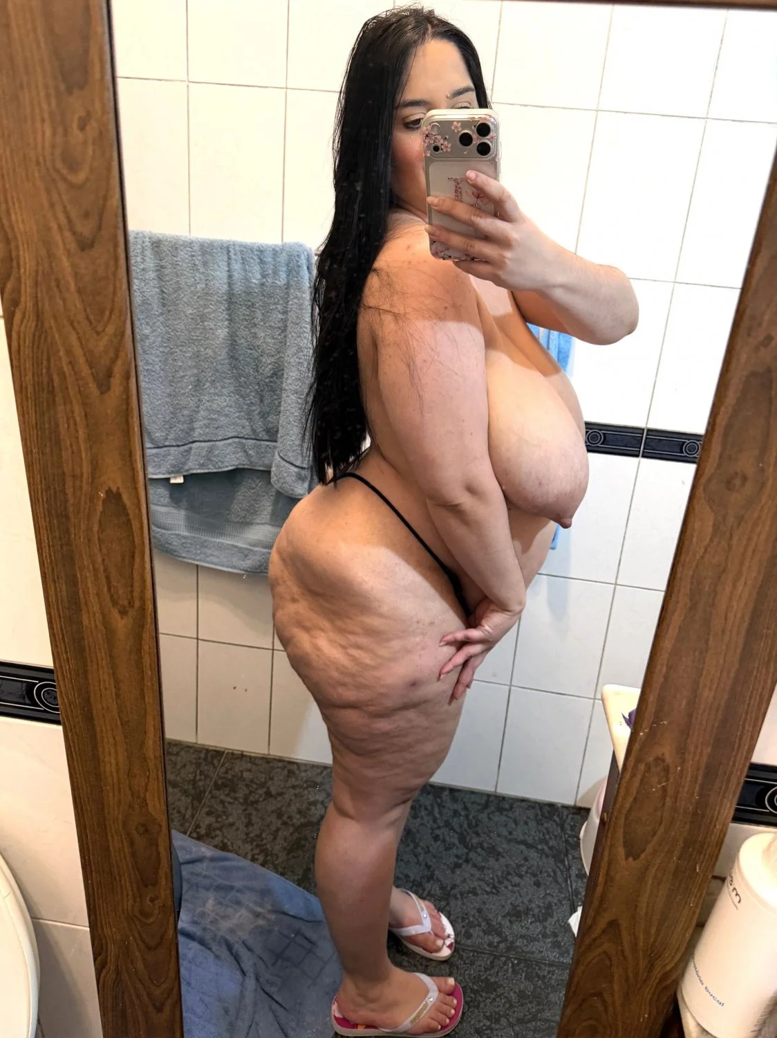 Gordibuena tetas enormes #1 image 2