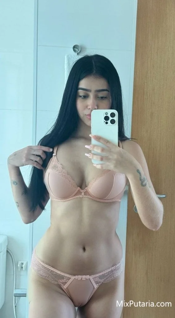 Beca-barreto-influenciadora-do-Tiktok-pelada-9 image 9