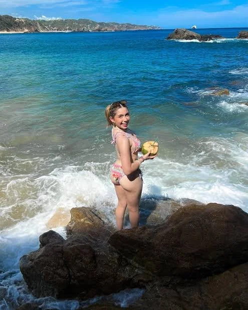 KarenTorres image 19