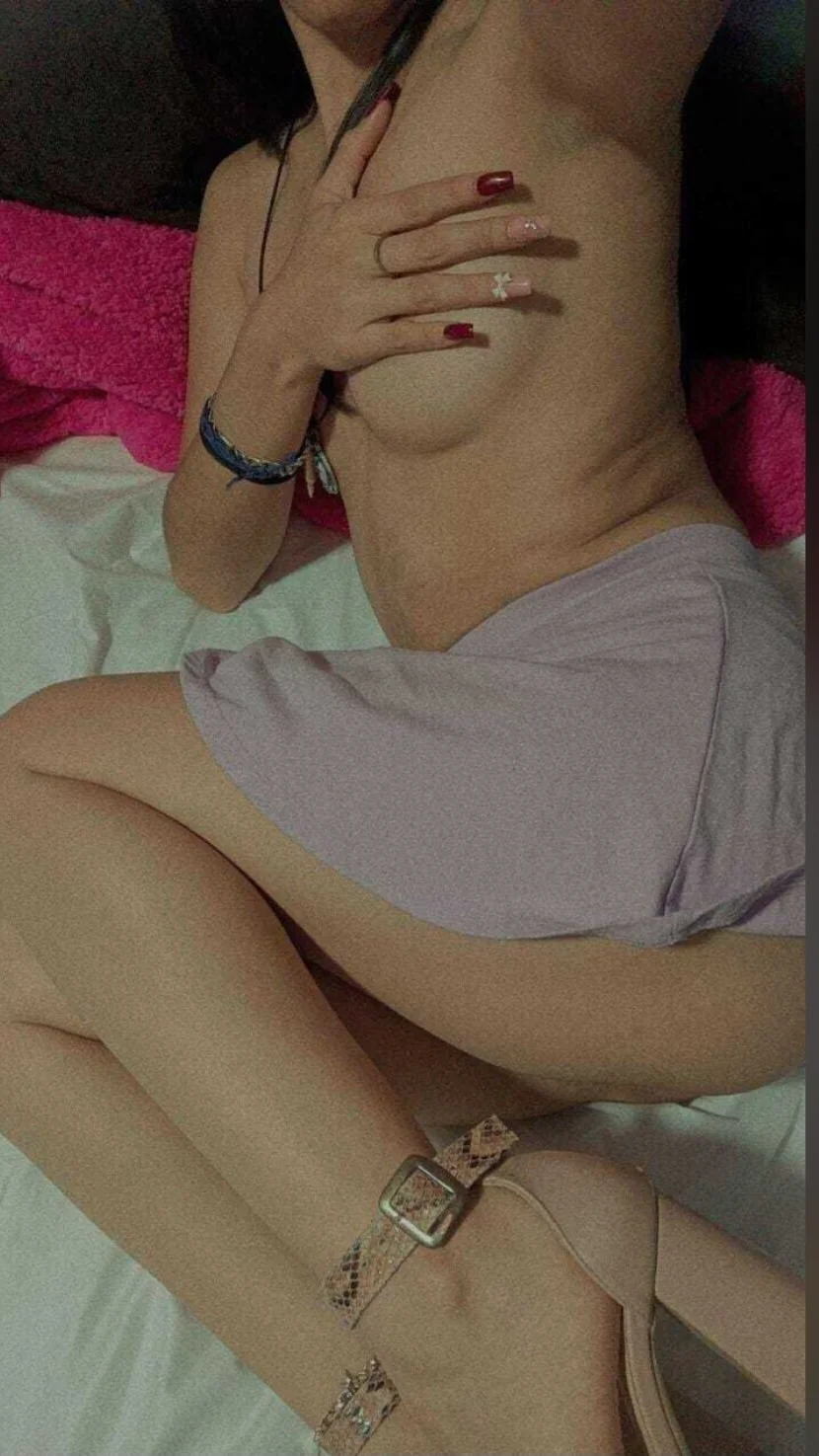 Flaca putipobre con tremendo culo image 21