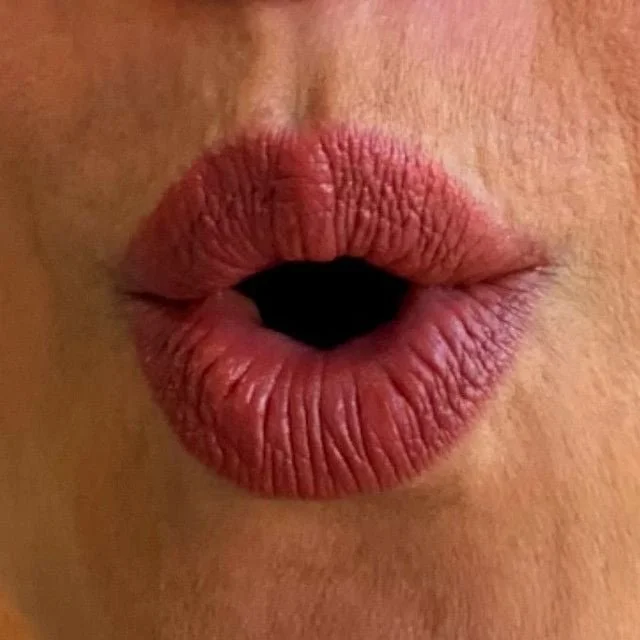 Jenny 54 Year old wife image 2