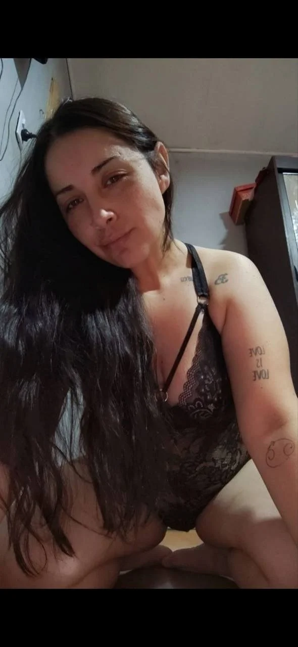 Kasandra rojas argentina mar de plata putaaaa rica, perrita cachonda monta pitos image 4