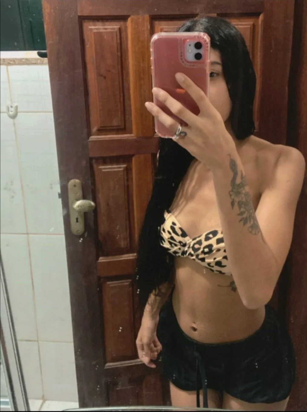 Novinha magrinha do peitinho durinho bicudo e pontudo delici image 11