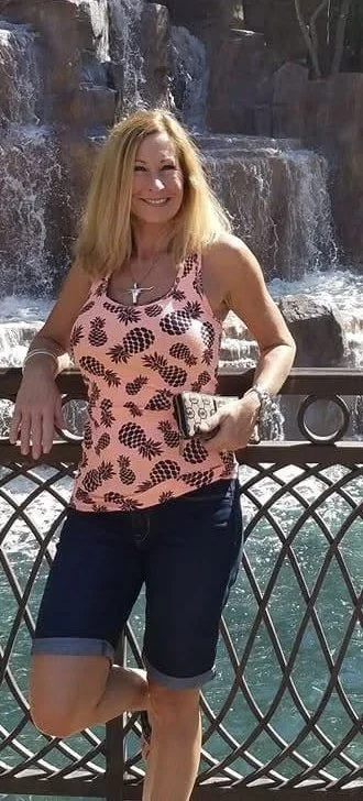 Fine Texas MILF Patty sure loved having her huge fakies publicly exposed on camera image 16