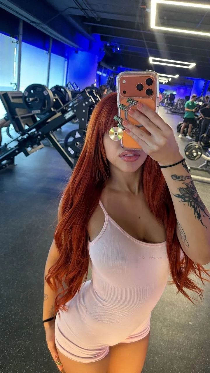 Yeri Mua Boobs🍒 image 13