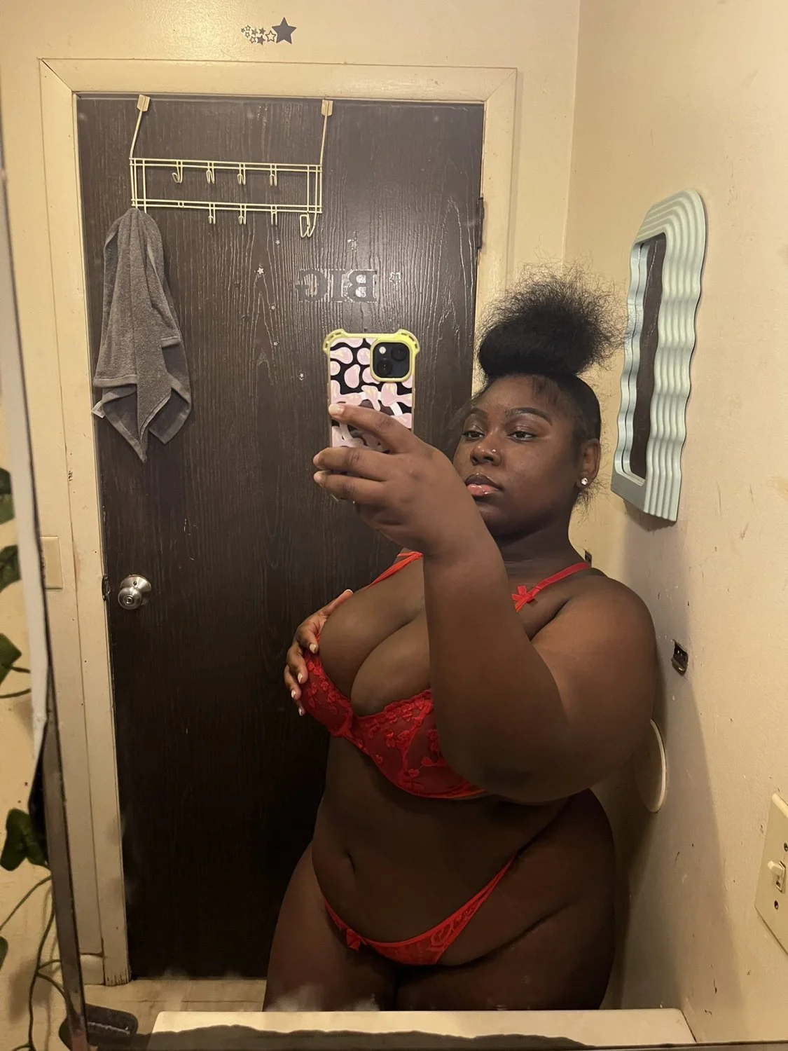 Bbw clapping cheeks 👀🔥💦 image 6