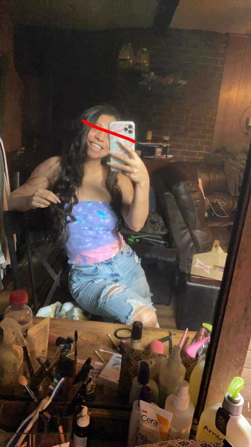 Sarah with big nips image 18