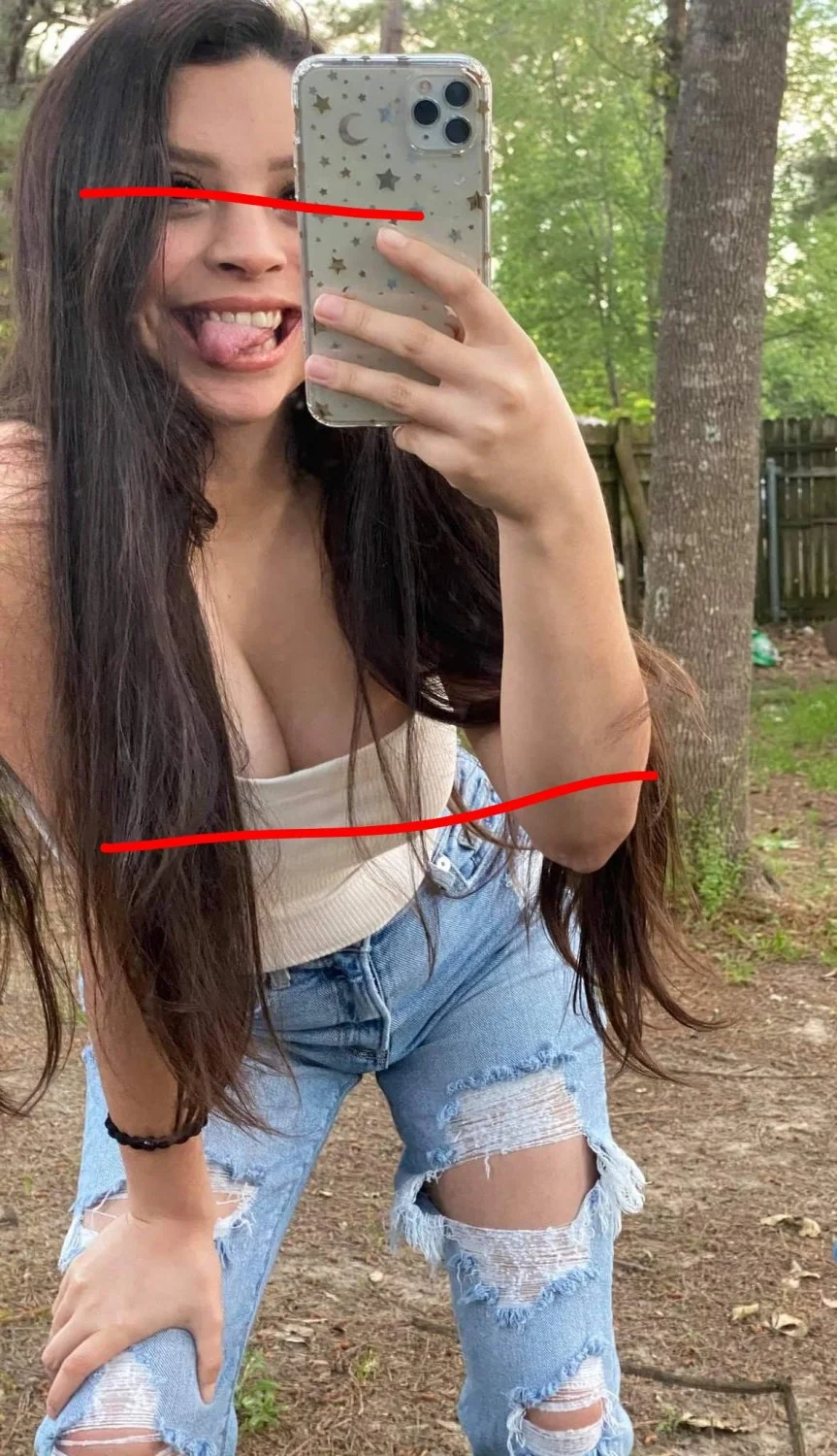 Sarah with big nips image 19